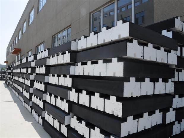 沈阳苯板造型在建筑外墙上的应用